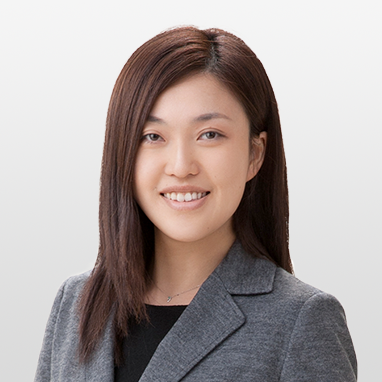 小見山 彩子